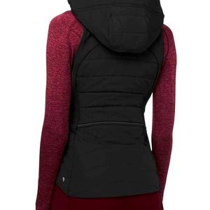 Lululemon another mile vest in black
